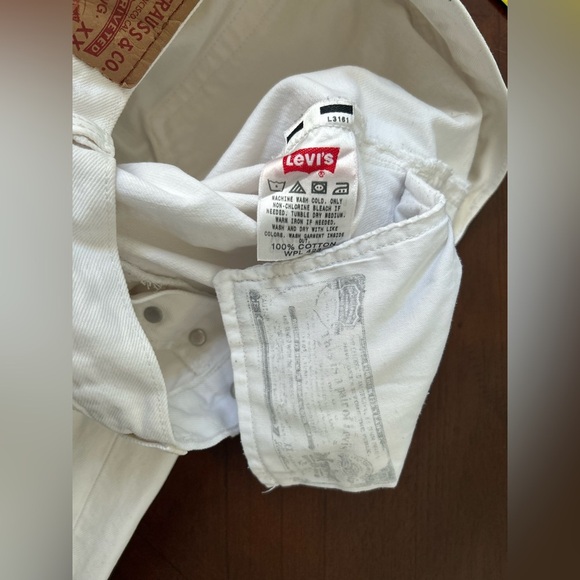 Levi's 501 Men's Straight White Jeans size w32 L30 - Picture 8 of 11